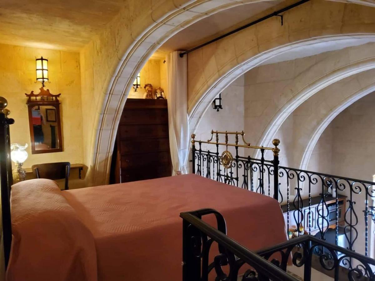 Cozy Corner House In Valletta - Authentic! Экстерьер фото
